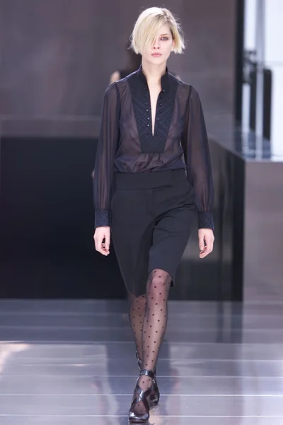 Look 24